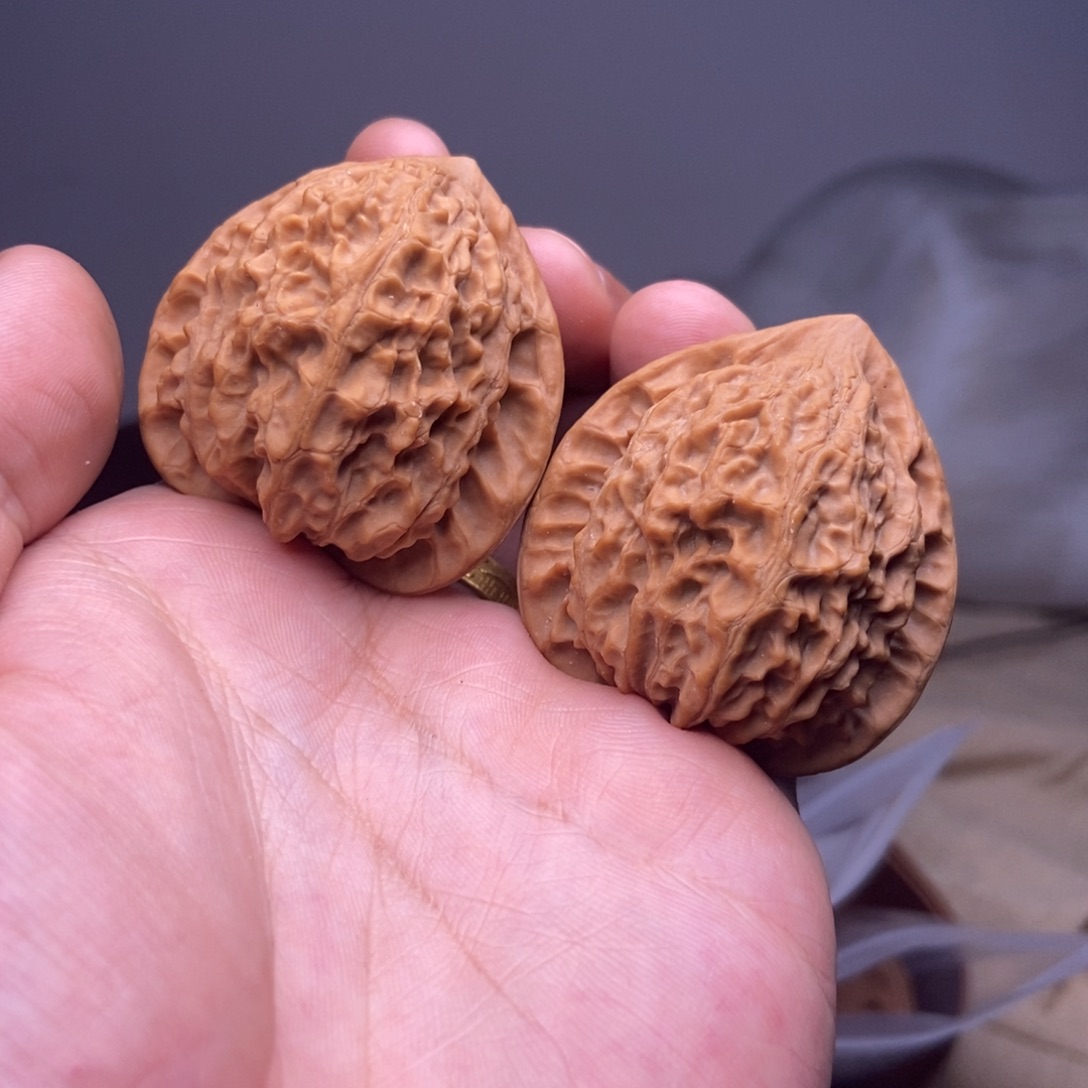 吊坠文玩核桃全品40尺金牛头货对