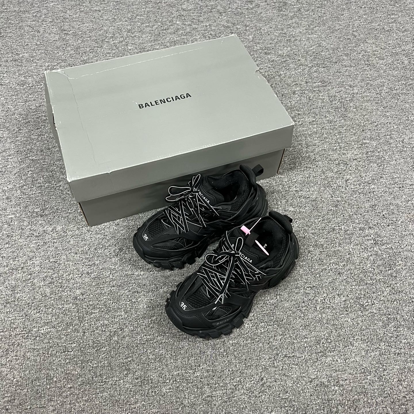 99新 AMIPARIS 巴黎世家 track鞋 35码
