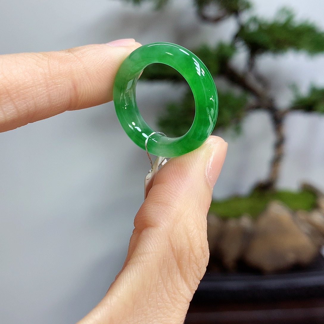 翡翠戒指未镶嵌13号