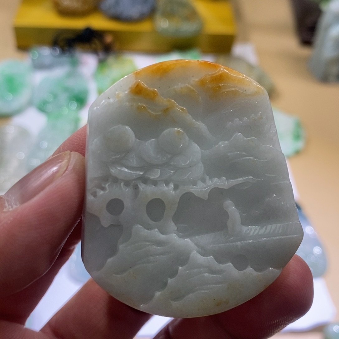 【闪购商品】翡翠颈饰未镶嵌11111111111111