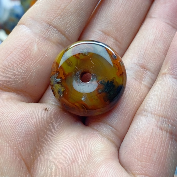 国***主玛瑙/玉髓未镶嵌颈饰