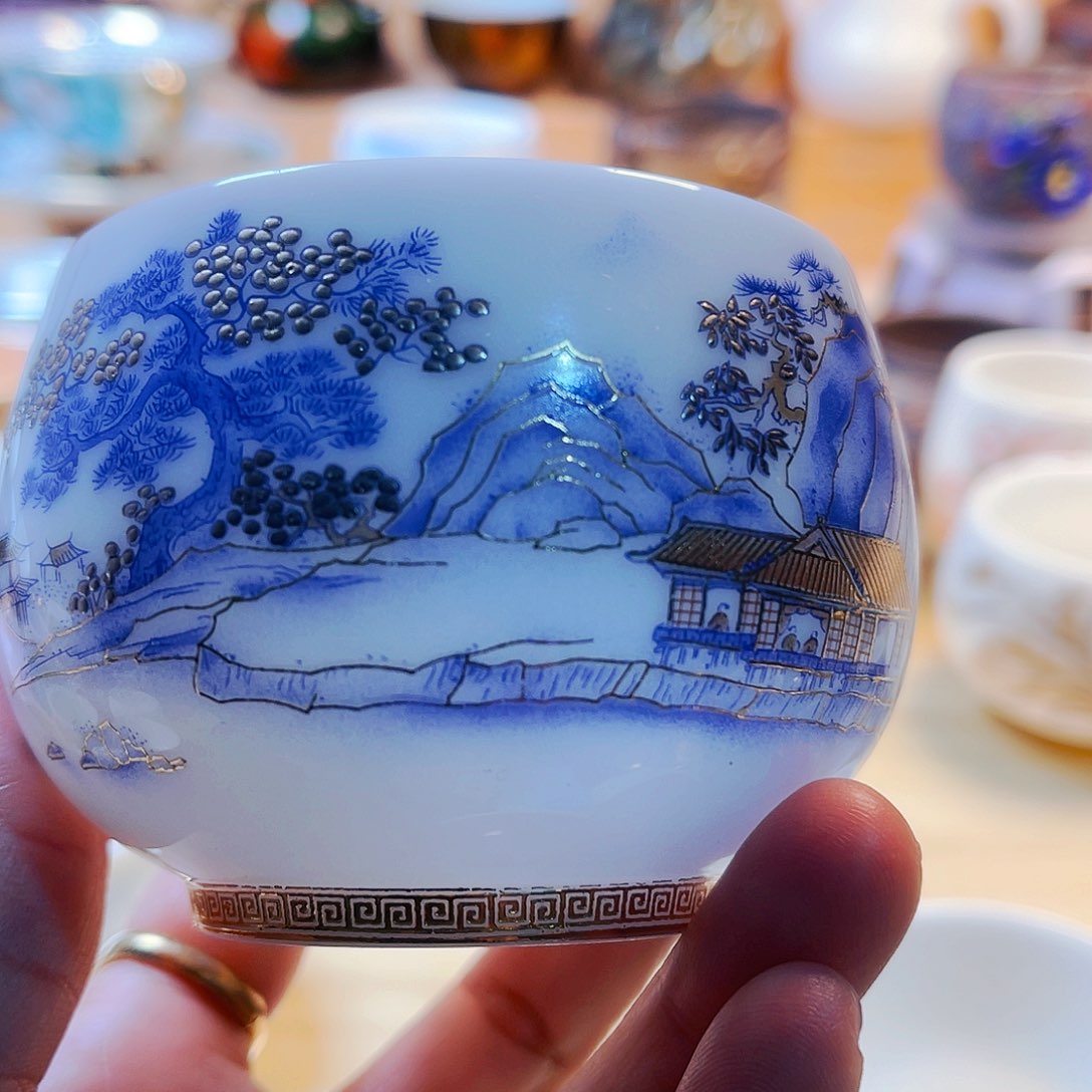 杯昨天你在发你主人吧