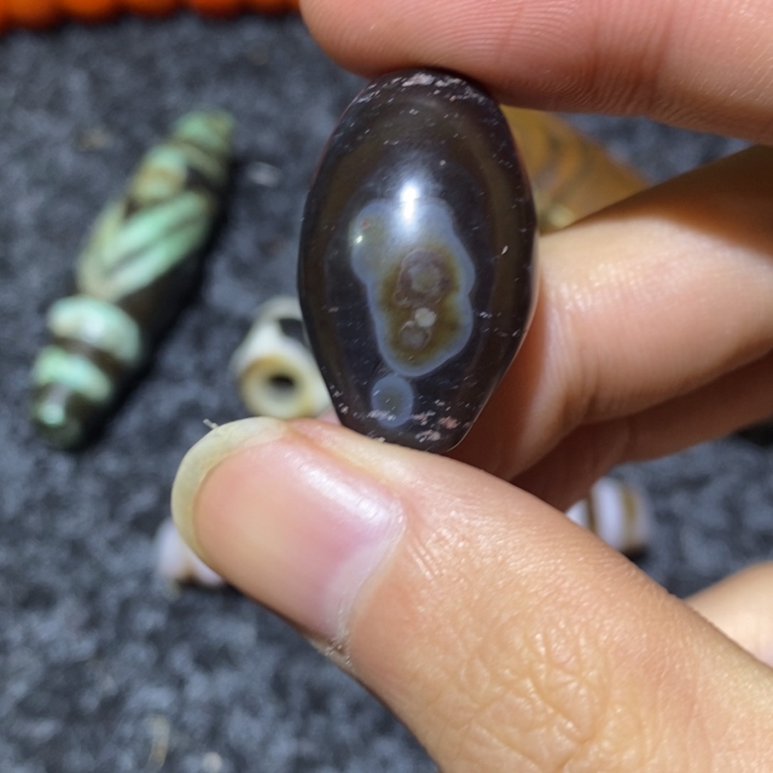 吊坠滴血莲花菩提