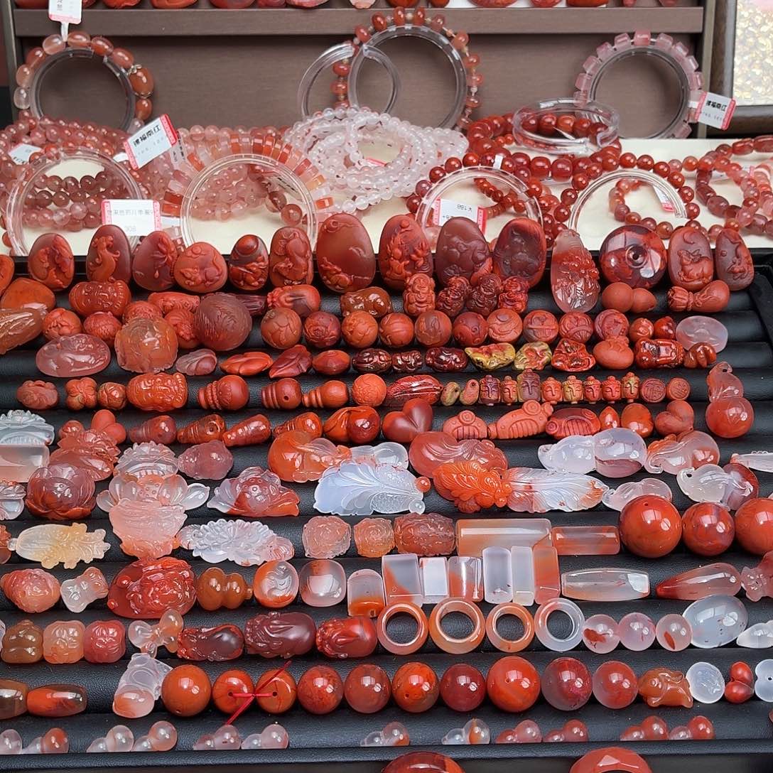 ****D南红玛瑙未镶嵌颈饰10