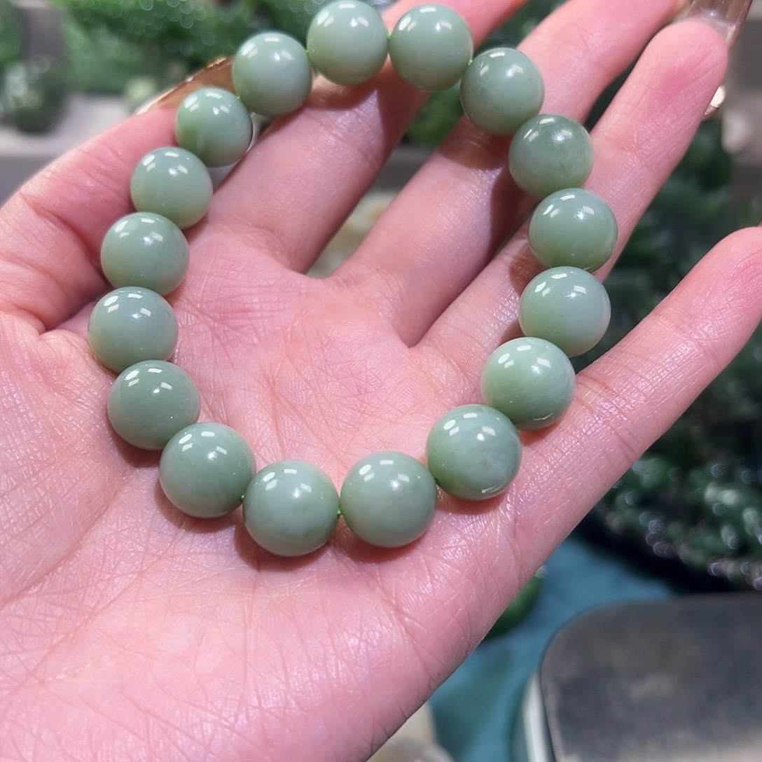 和田玉吊坠(不含链)未镶嵌