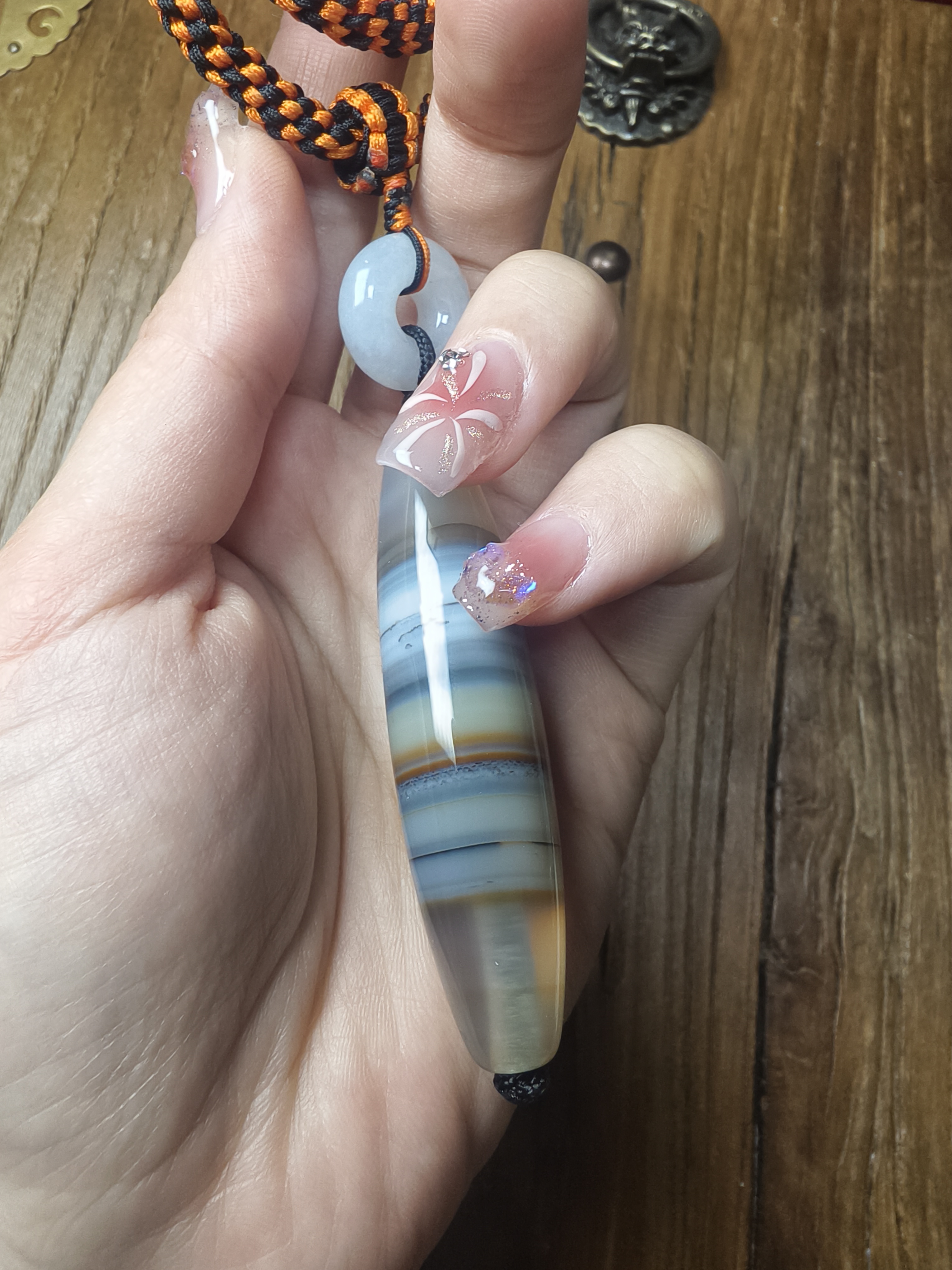 天然缠丝玛瑙手把件手工编绳