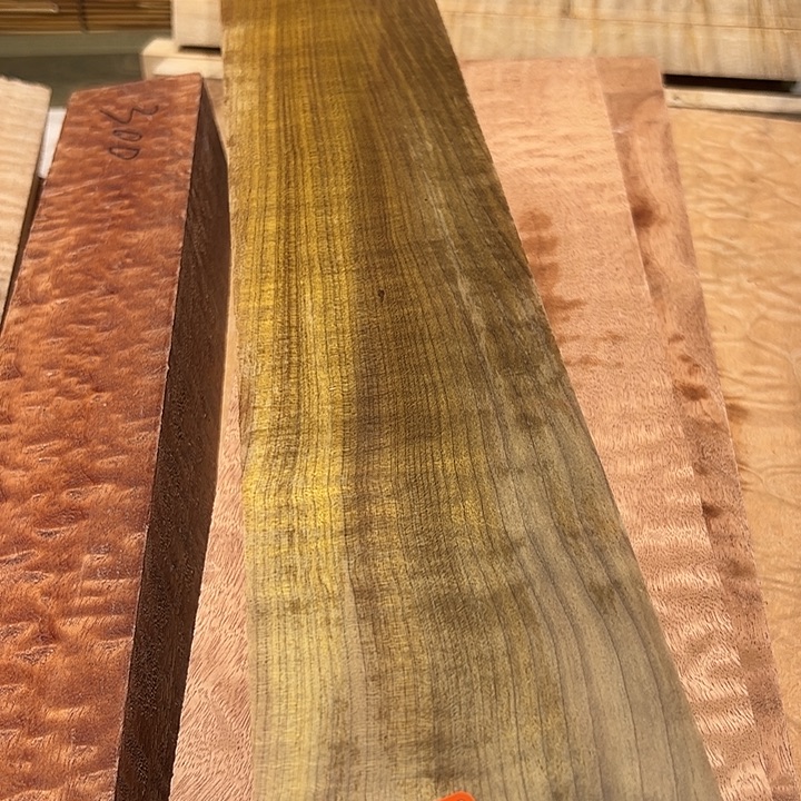 怡***红端景台紫檀木类11