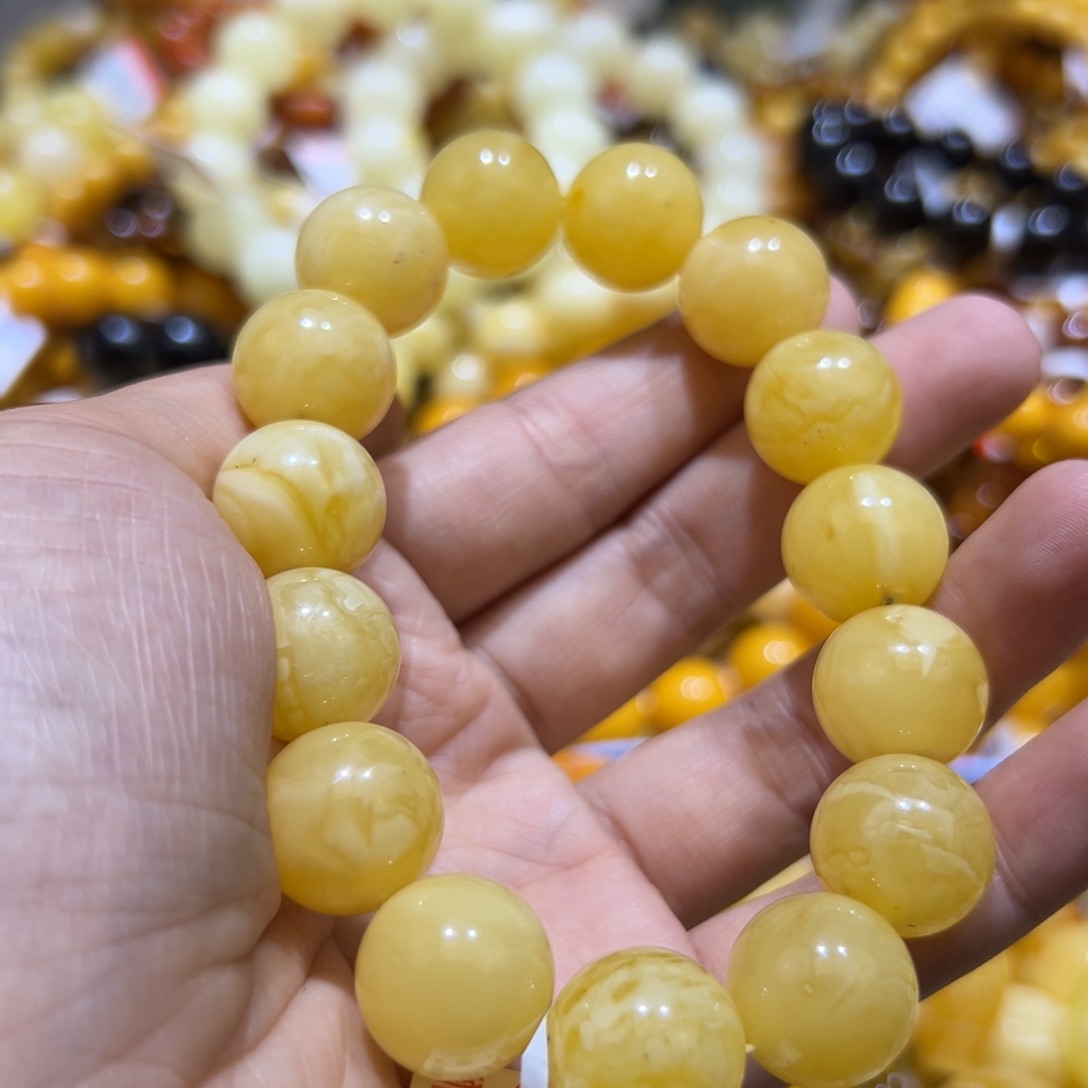 琥珀珠宝奇石未镶嵌