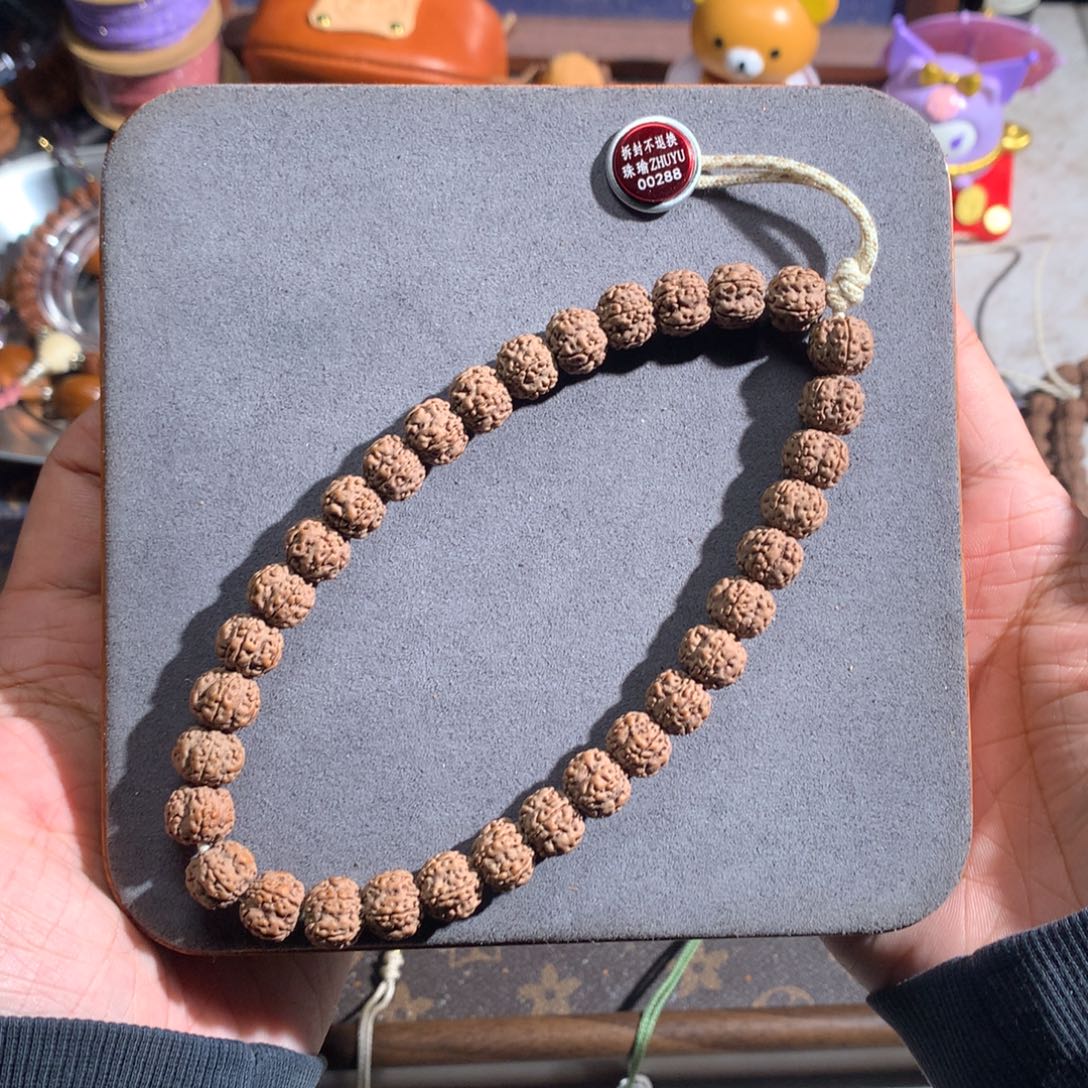 1***-金刚菩提手串基础款梅花手持