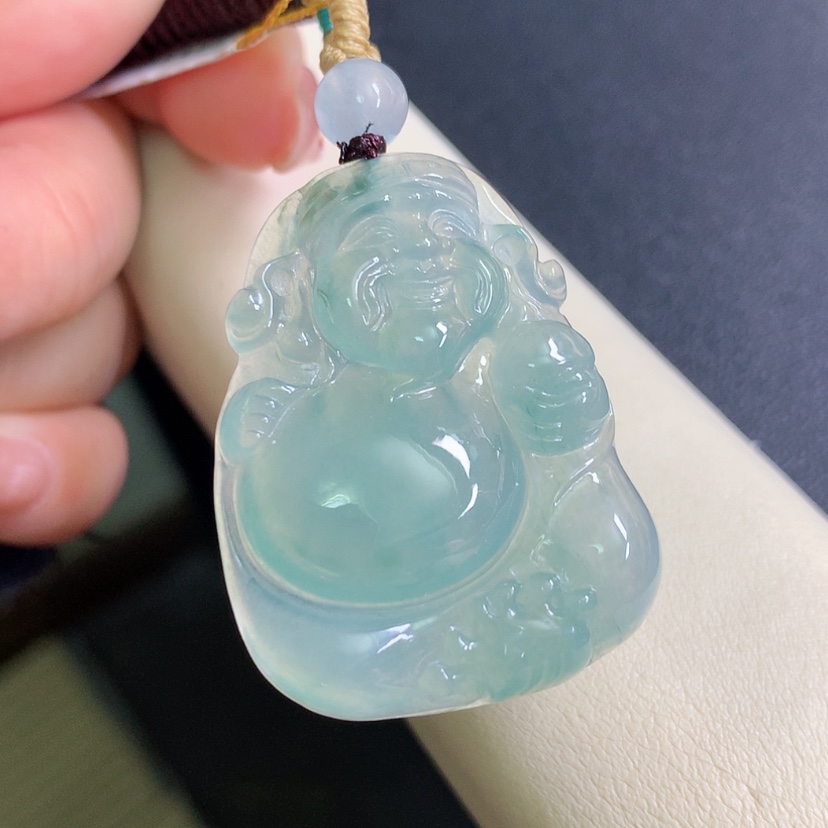 【闪购商品】翡翠颈饰未镶嵌财神