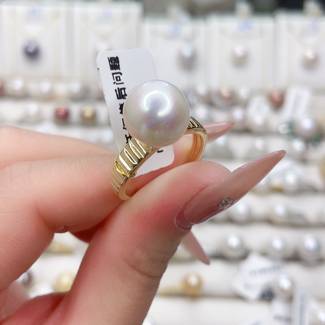 淡水珍珠颈饰未镶嵌