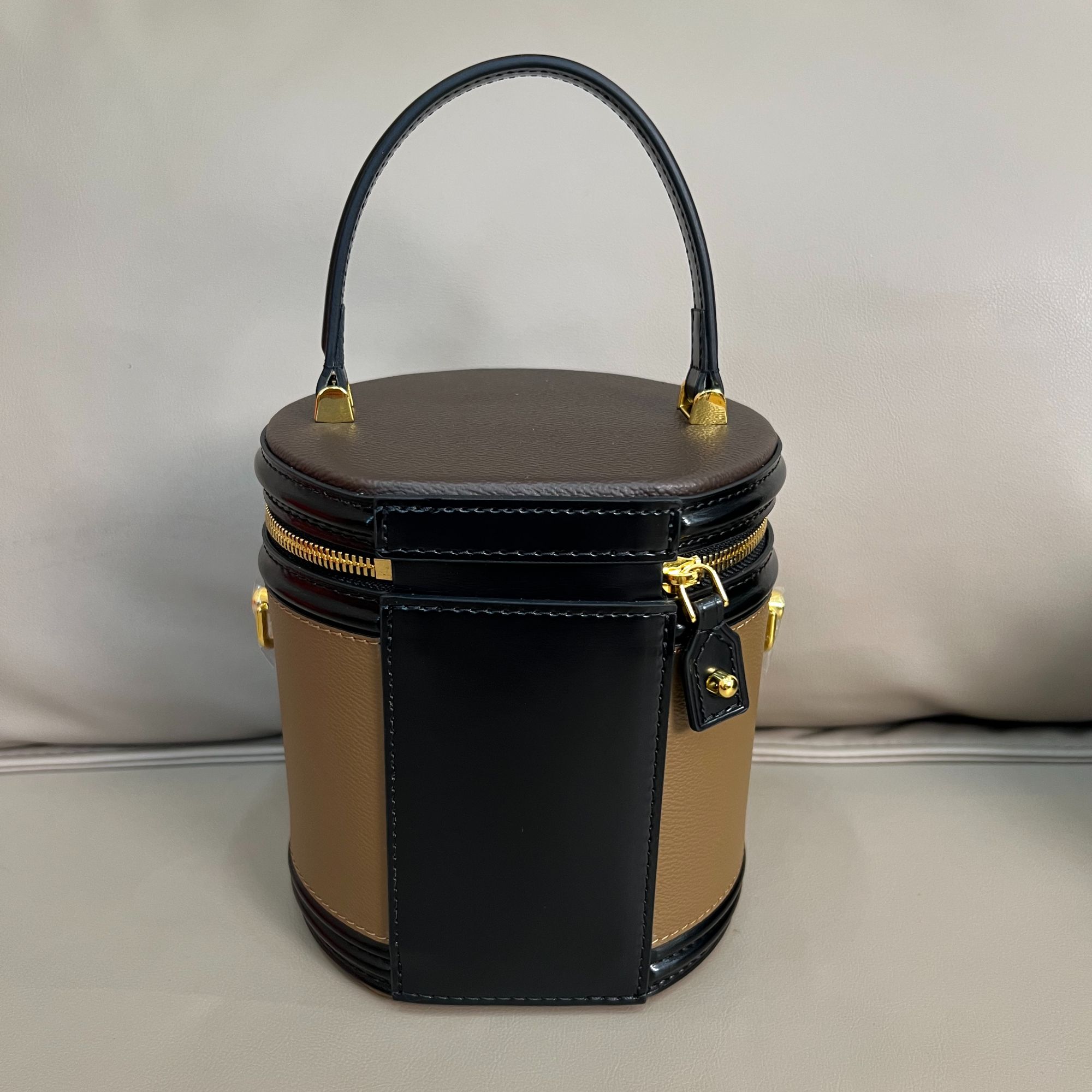 A089新款真皮时尚通勤休闲百搭经典单肩手提水桶包