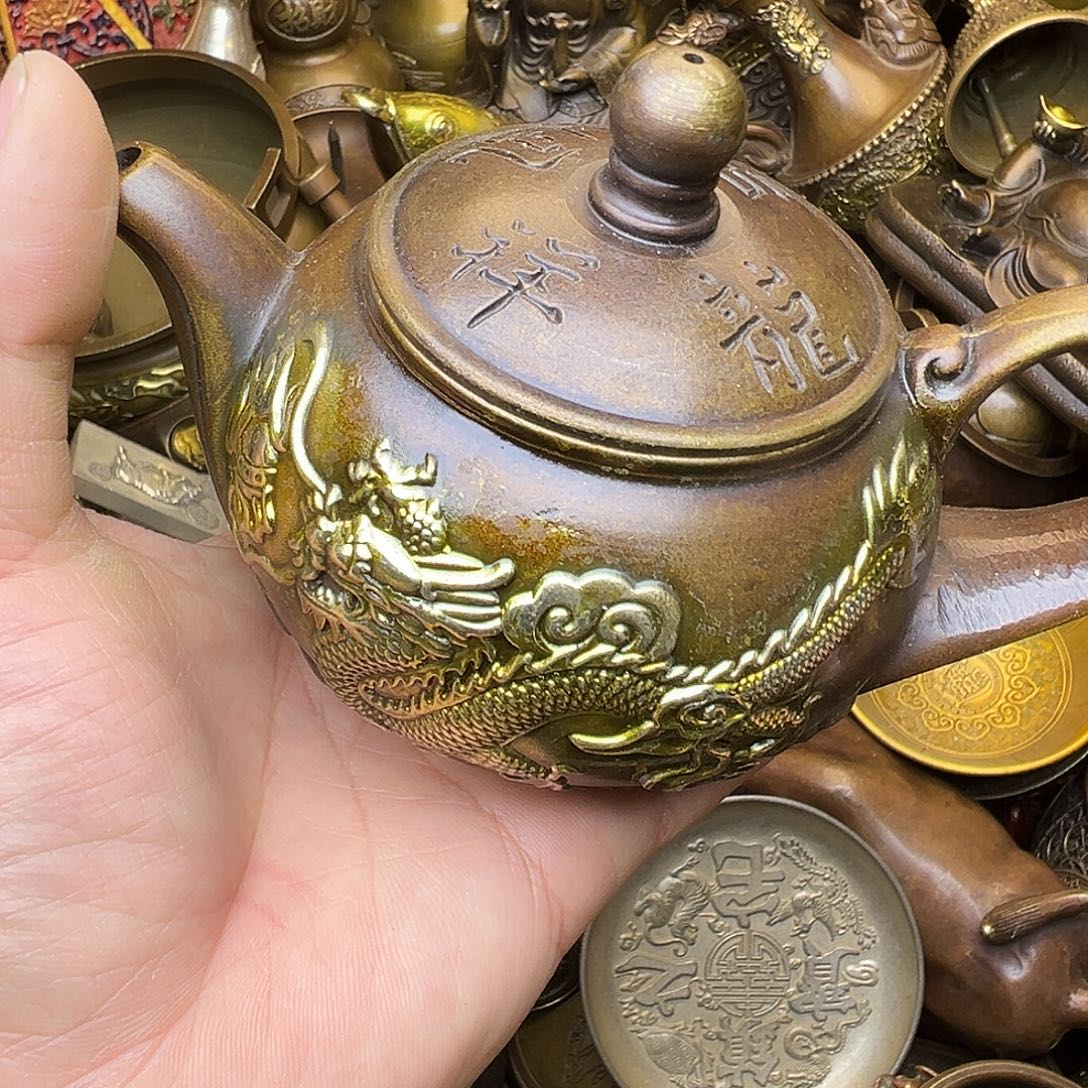 精品铜器，精美文玩