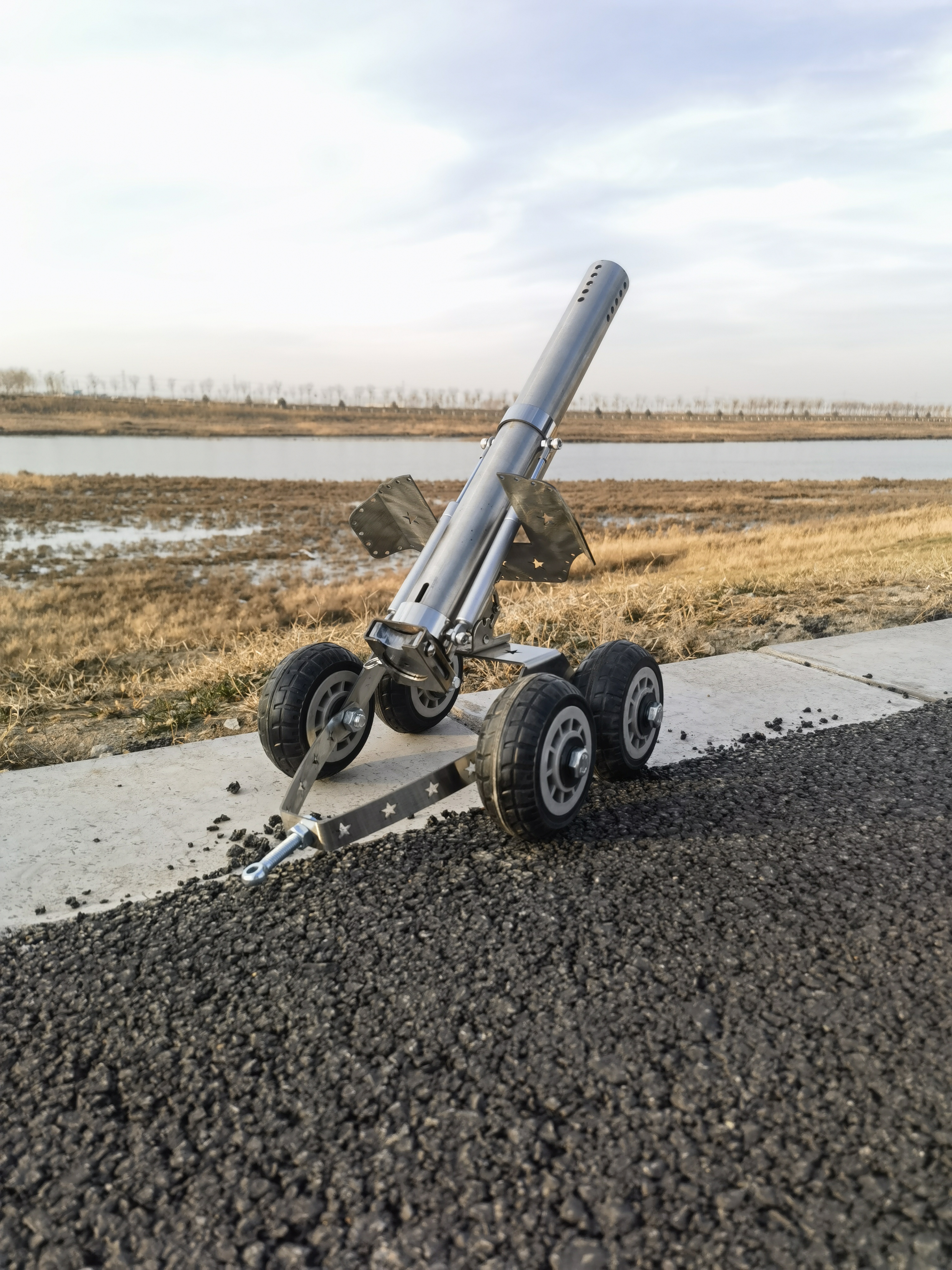 网红二踢脚大炮模型纯手工不锈钢意大利摆件新年礼物玩具神器回膛