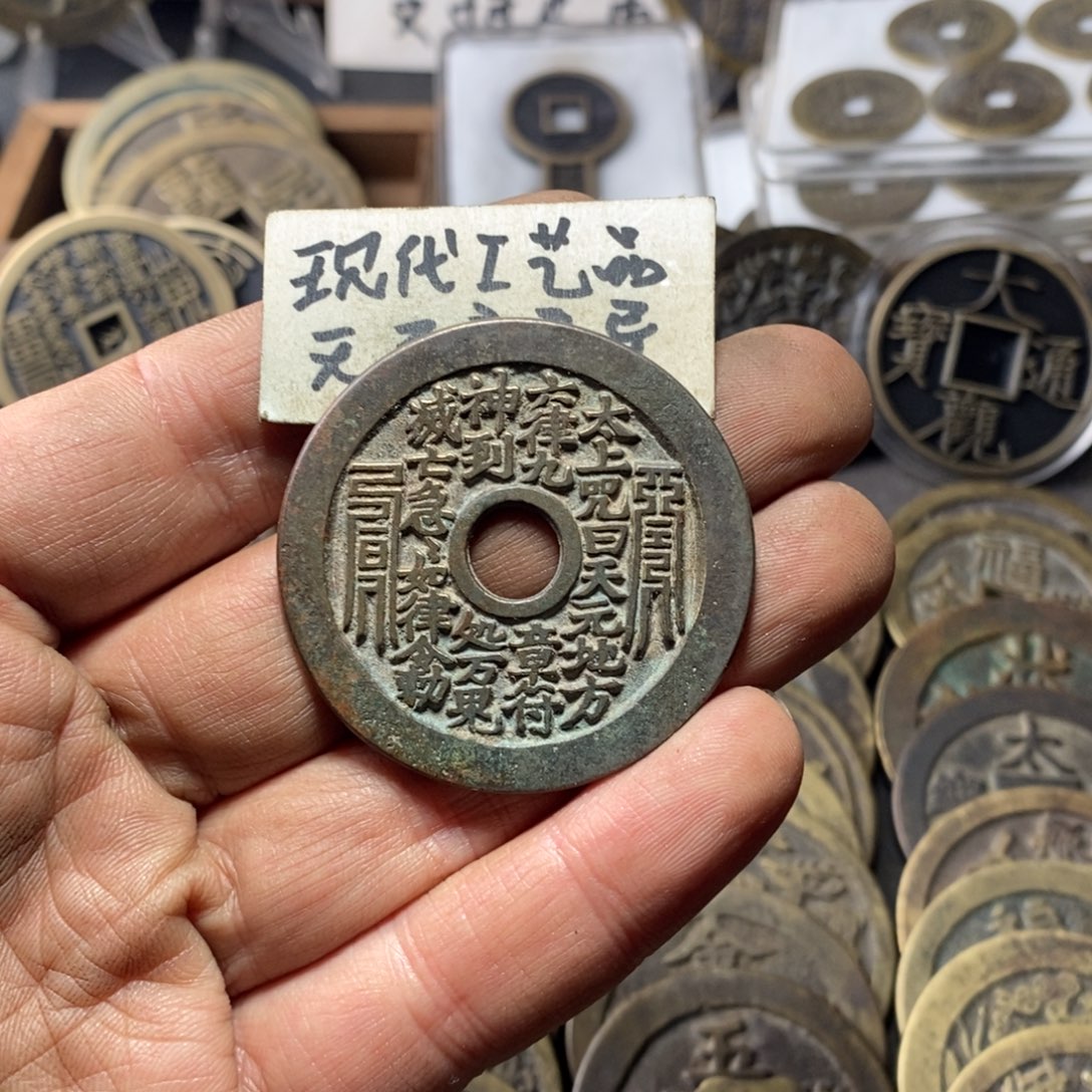 铜三*度现代工艺品花钱