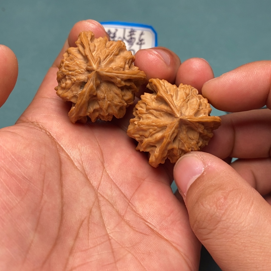 安***丶文玩核桃吊坠文玩核桃