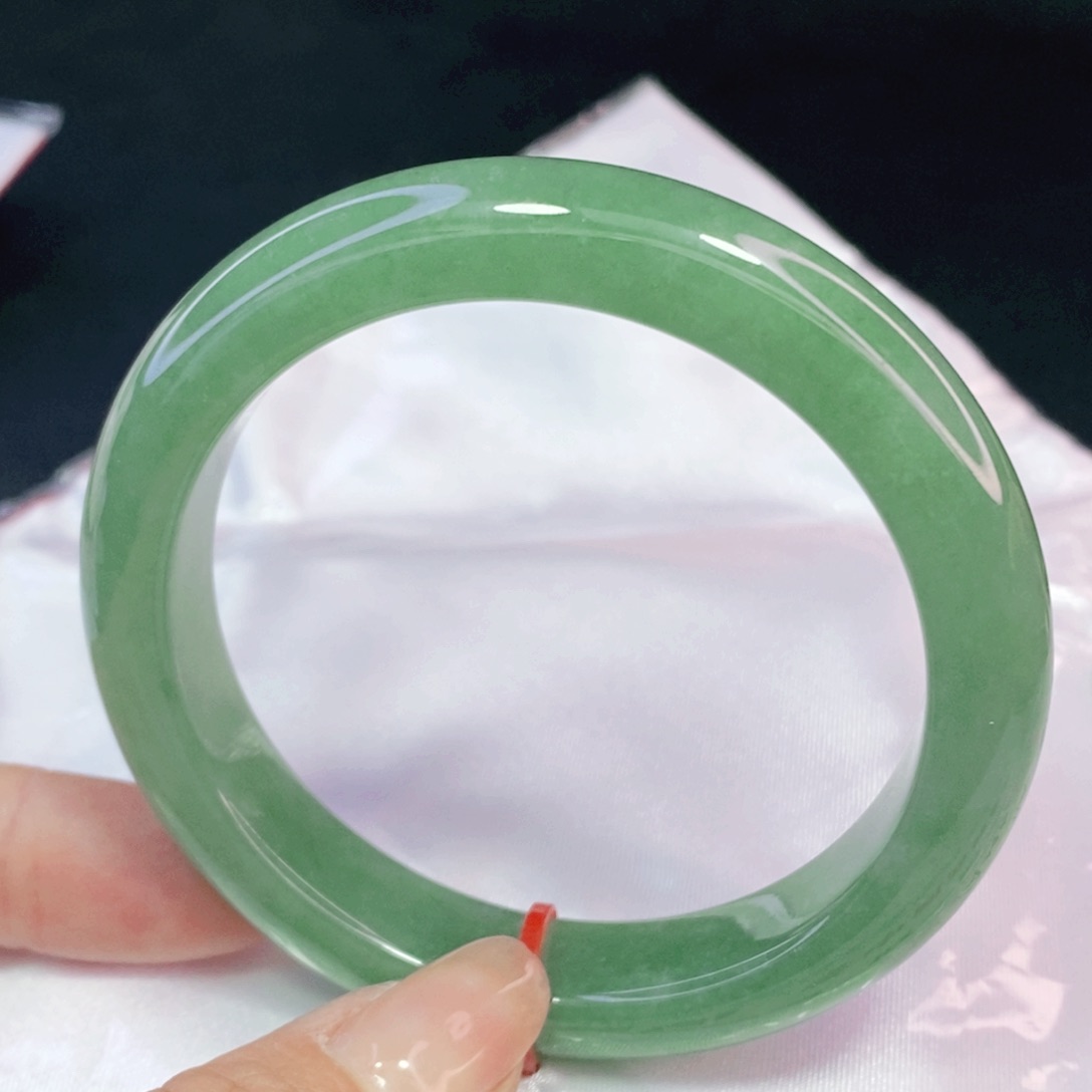 未镶嵌手镯翡翠56.8正圈