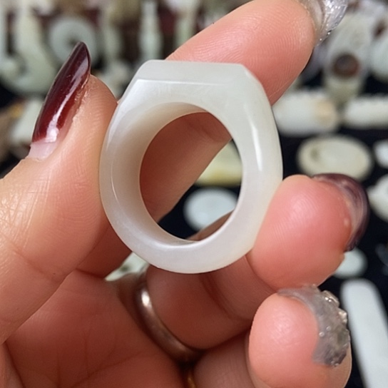 和田玉（糖玉）未镶嵌手链