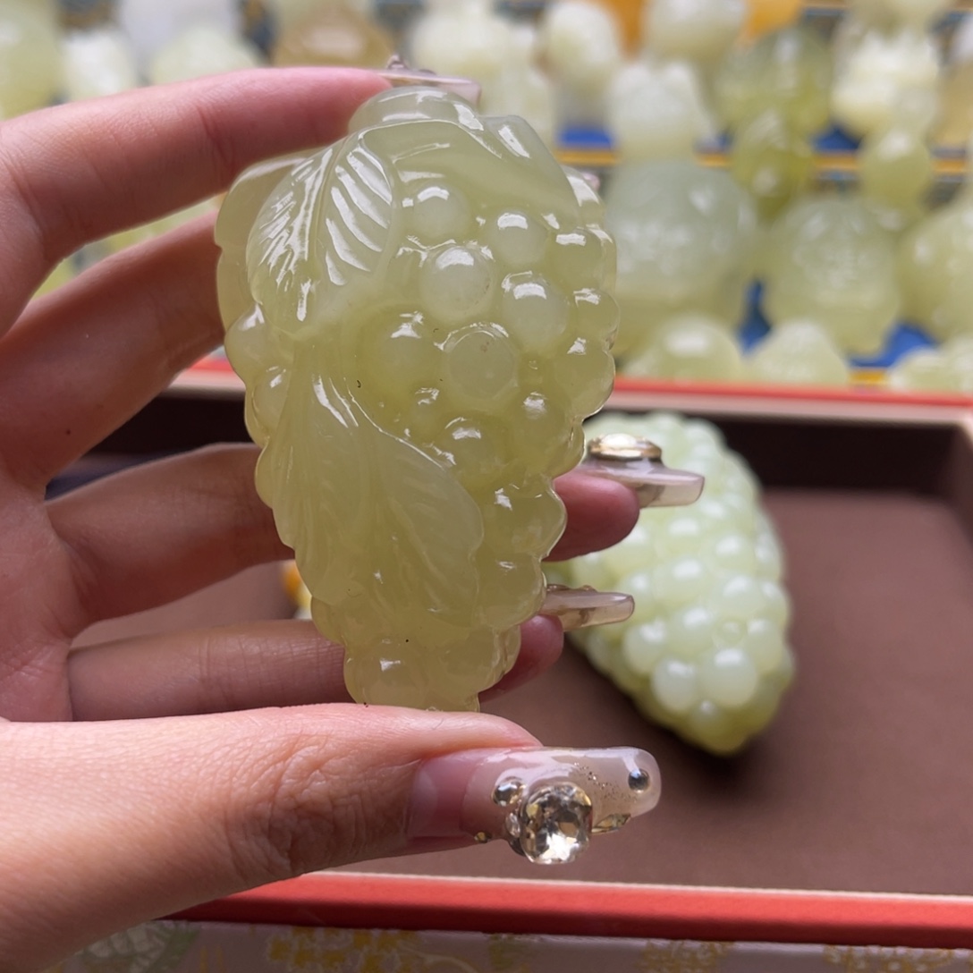 奋***斗玉天然桌面摆放摆件