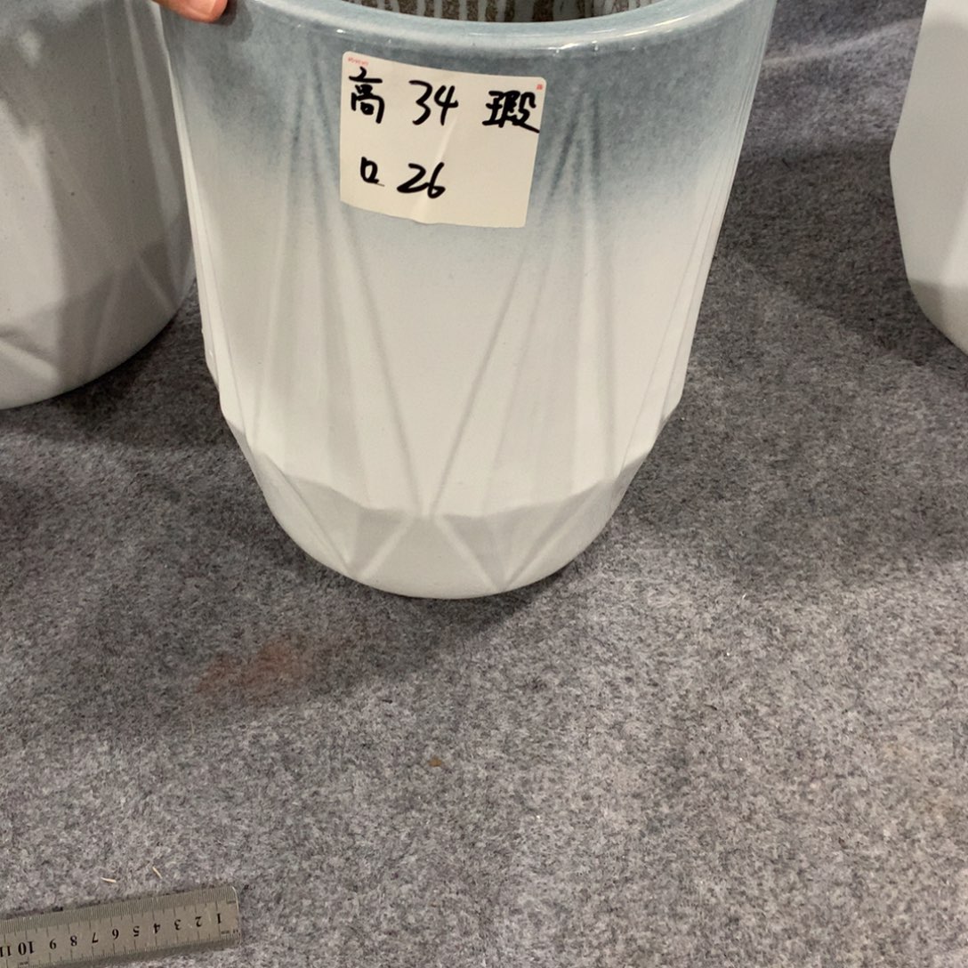 微瑕高温陶瓷花盆