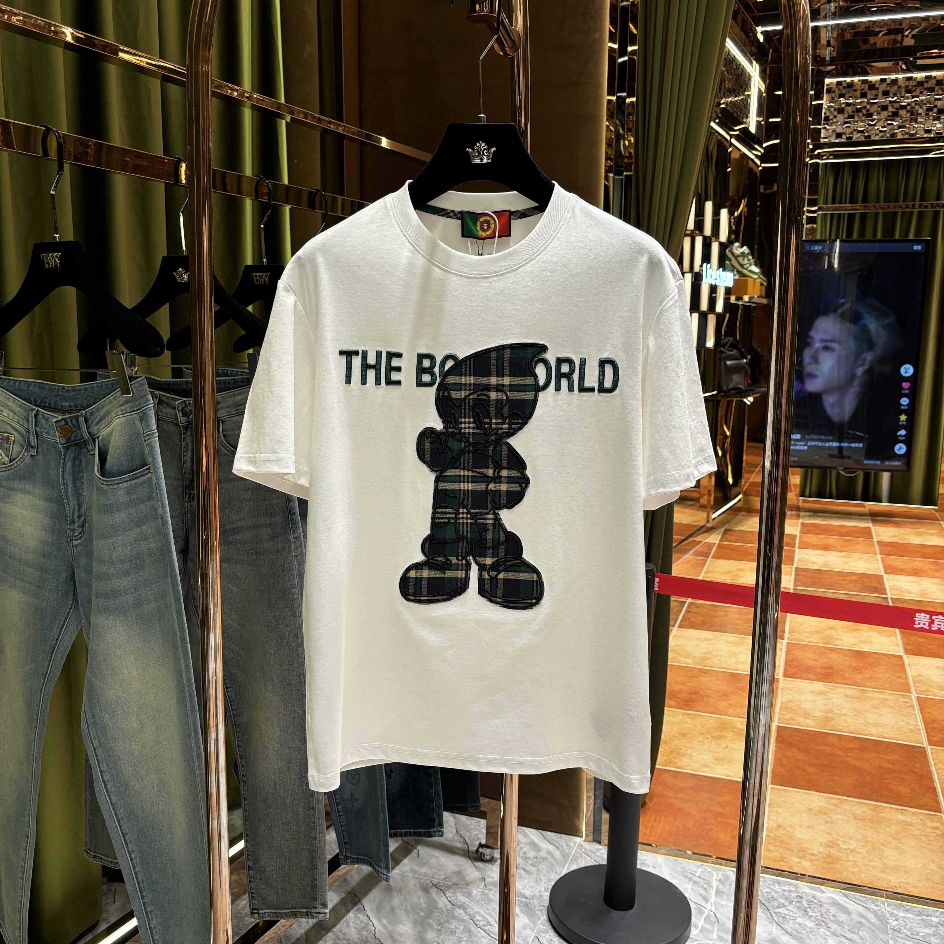 强h【新款短袖】2025夏季新品 高级感时尚百搭重工短袖25030