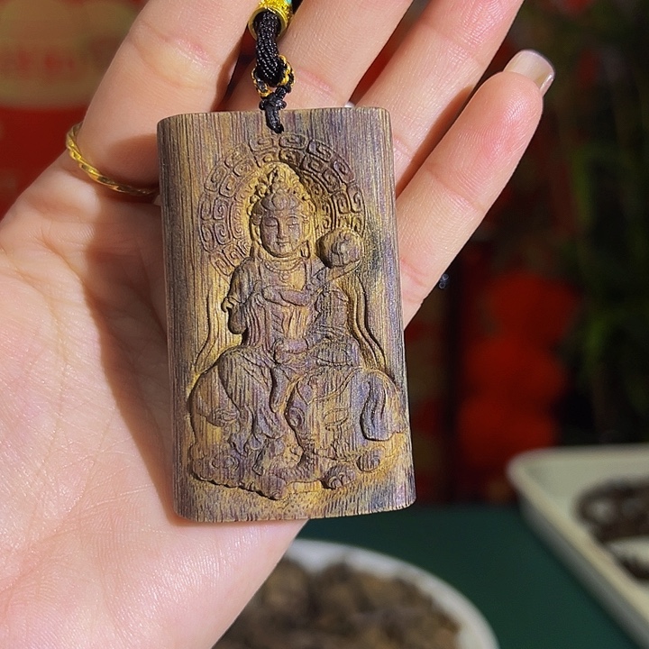 沉香吊坠平安无事牌白棋