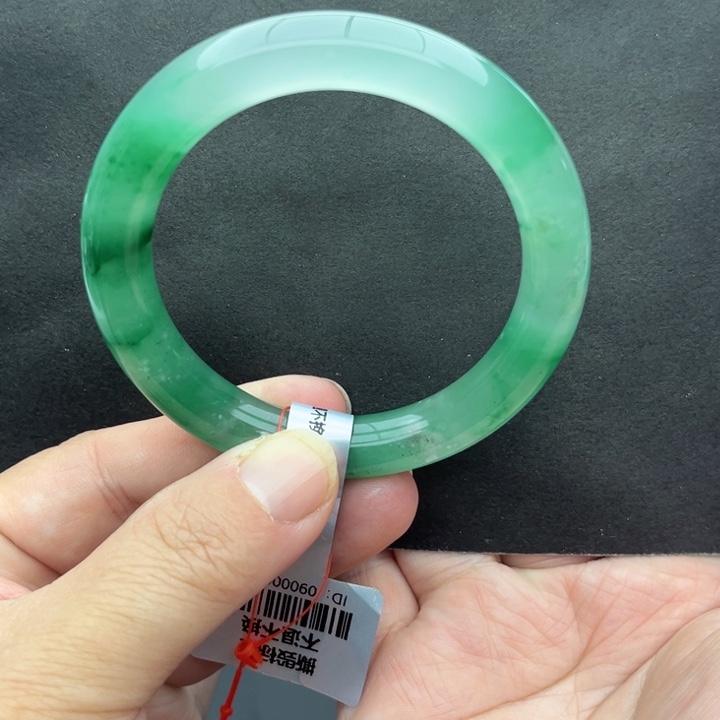 石英质玉未镶嵌手镯53