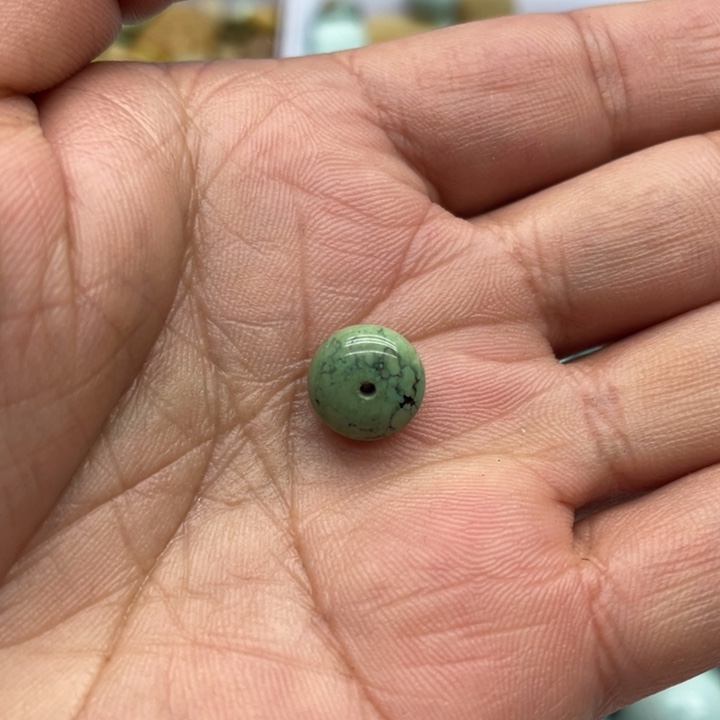 南红玛瑙颈饰未镶嵌