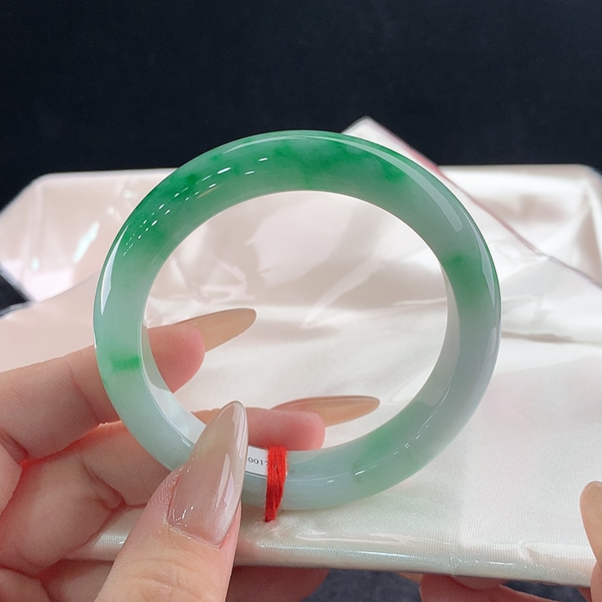 【闪购商品】未镶嵌手镯翡翠53/54