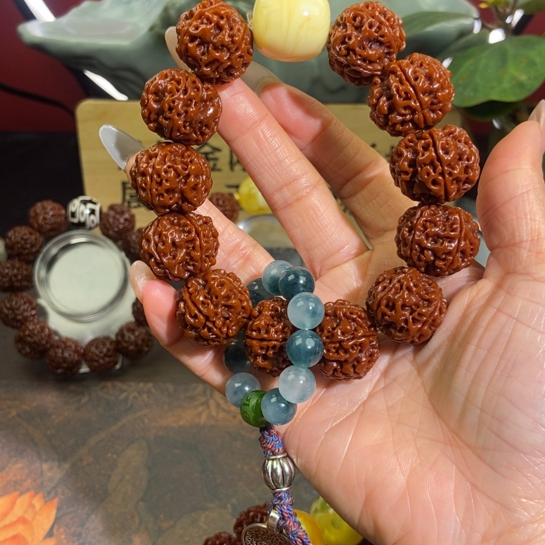 金刚菩提吊坠522。            