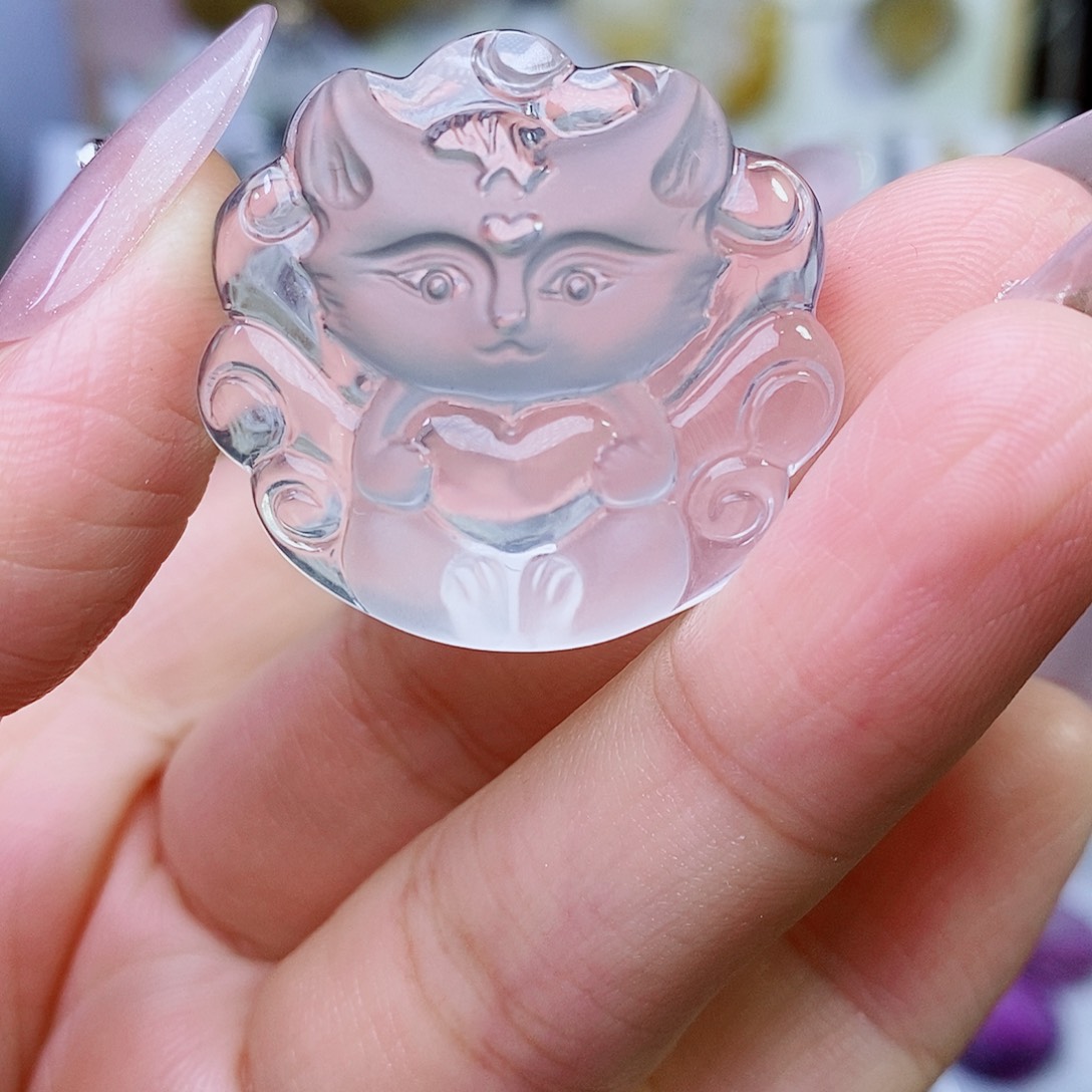 未镶嵌吊坠(赠链)水晶