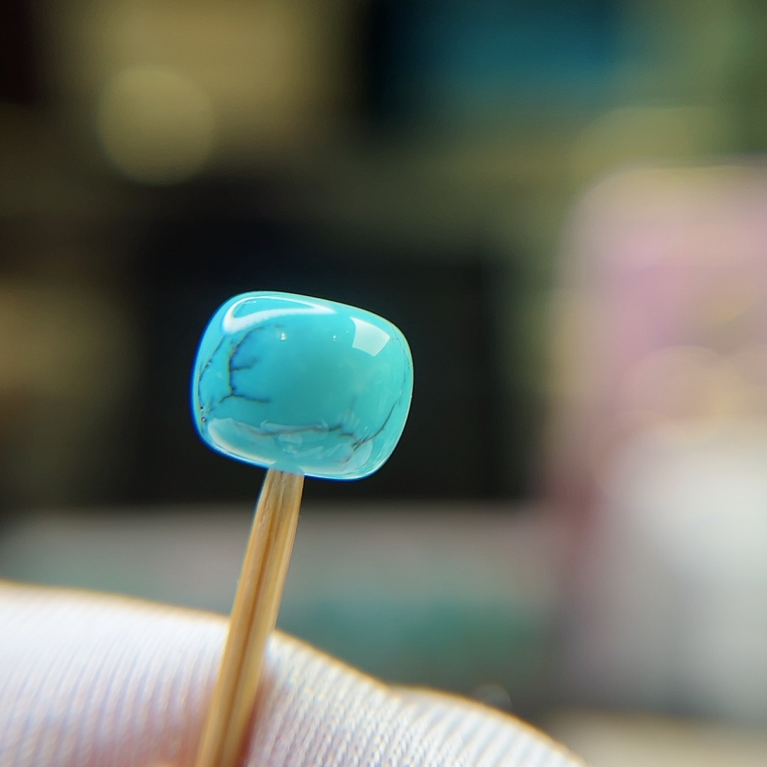 绿松石未镶嵌珠宝奇石9.6