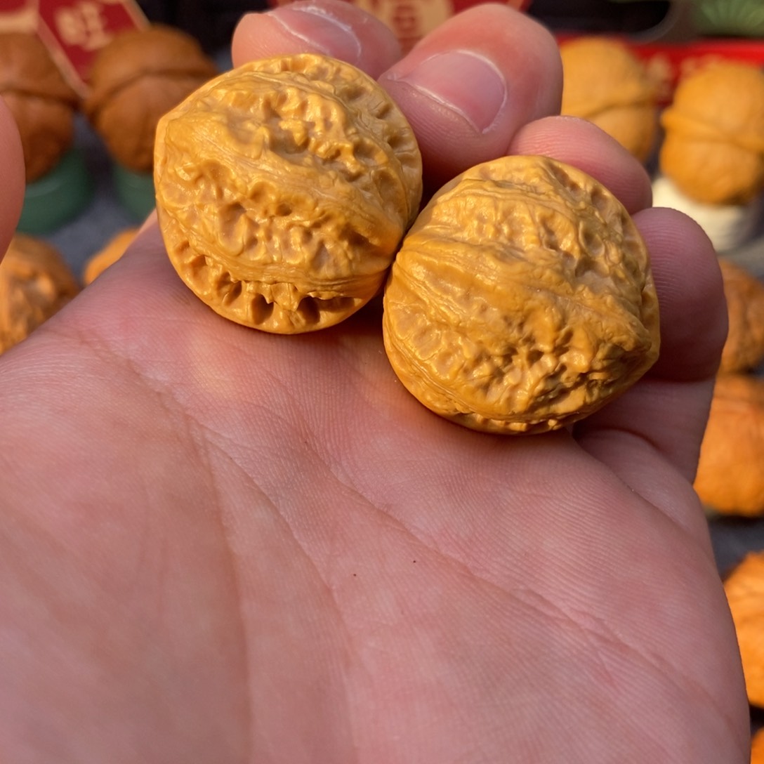 文玩核桃把件粗筋