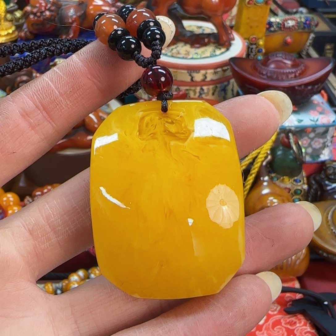 蜜蜡裸石未镶嵌卓玛推荐