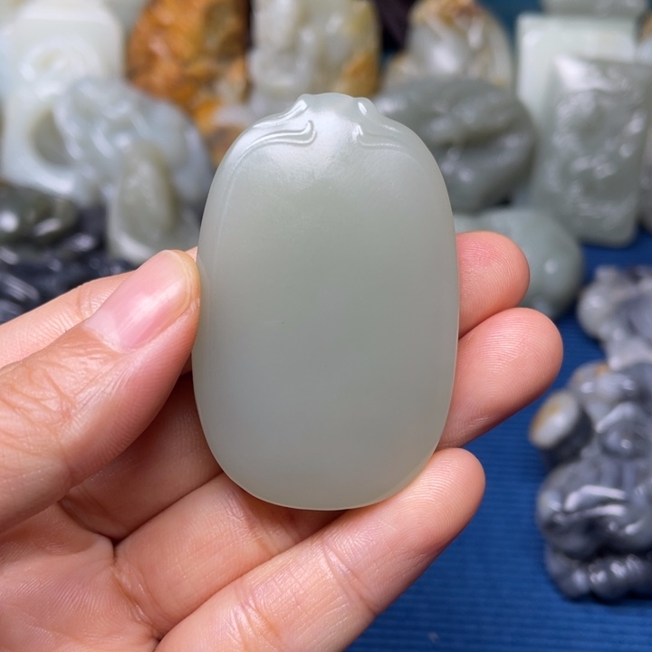 颈饰未镶嵌和田玉老*