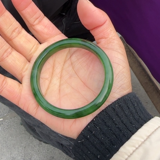 和田玉手镯未镶嵌54 俄罗斯7矿红皮老料卡