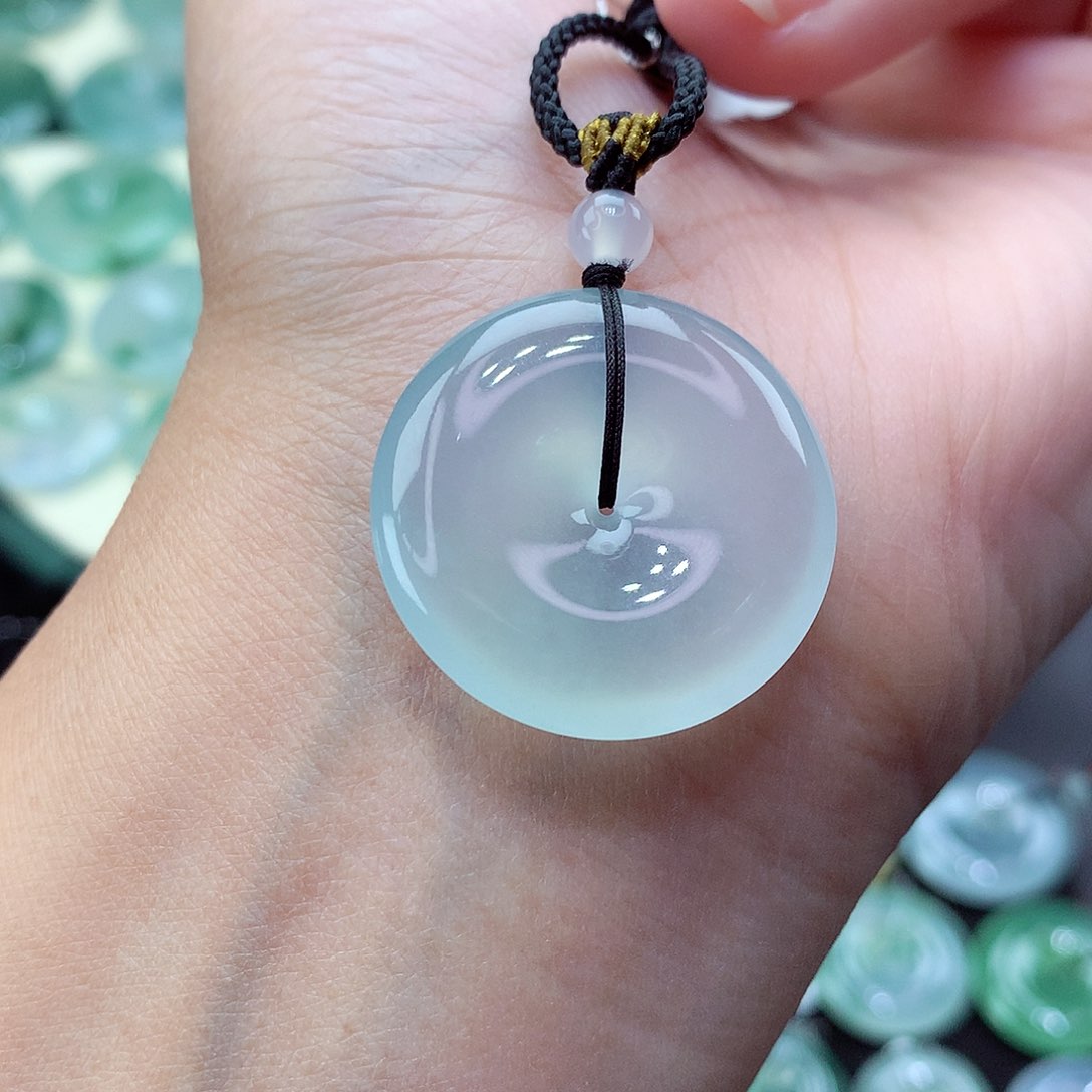 翡翠颈饰未镶嵌82尺寸26.9-5.6