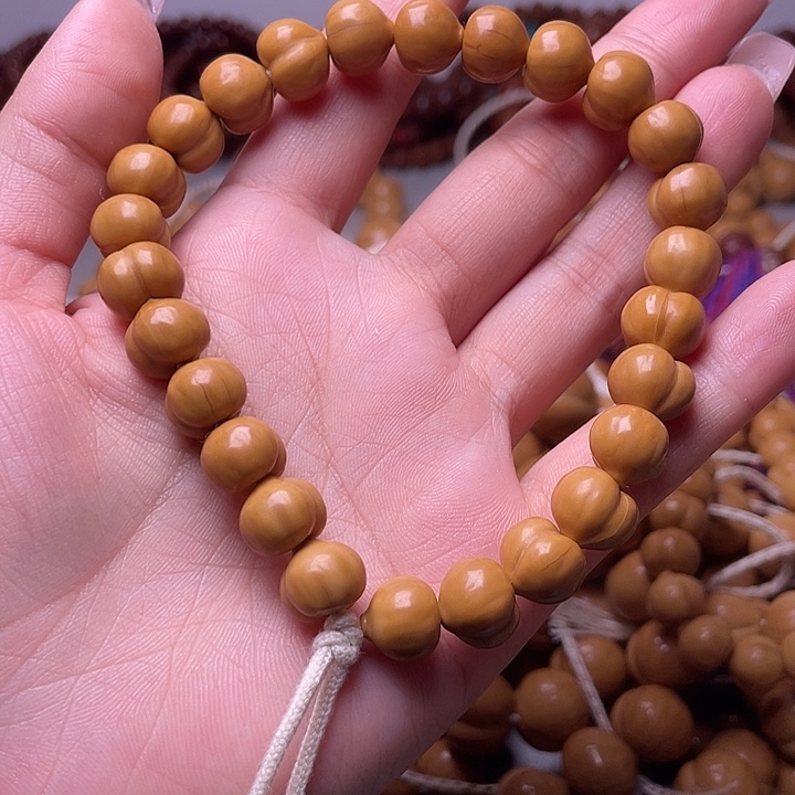 猴头核桃手串11尺寸镜面柯基屁桃手持全品无暇