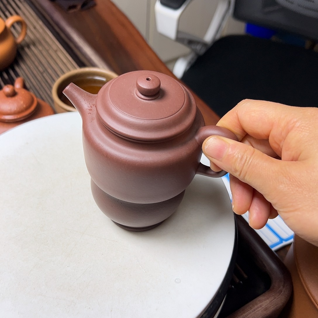 紫泥茶壶紫砂壶等传统