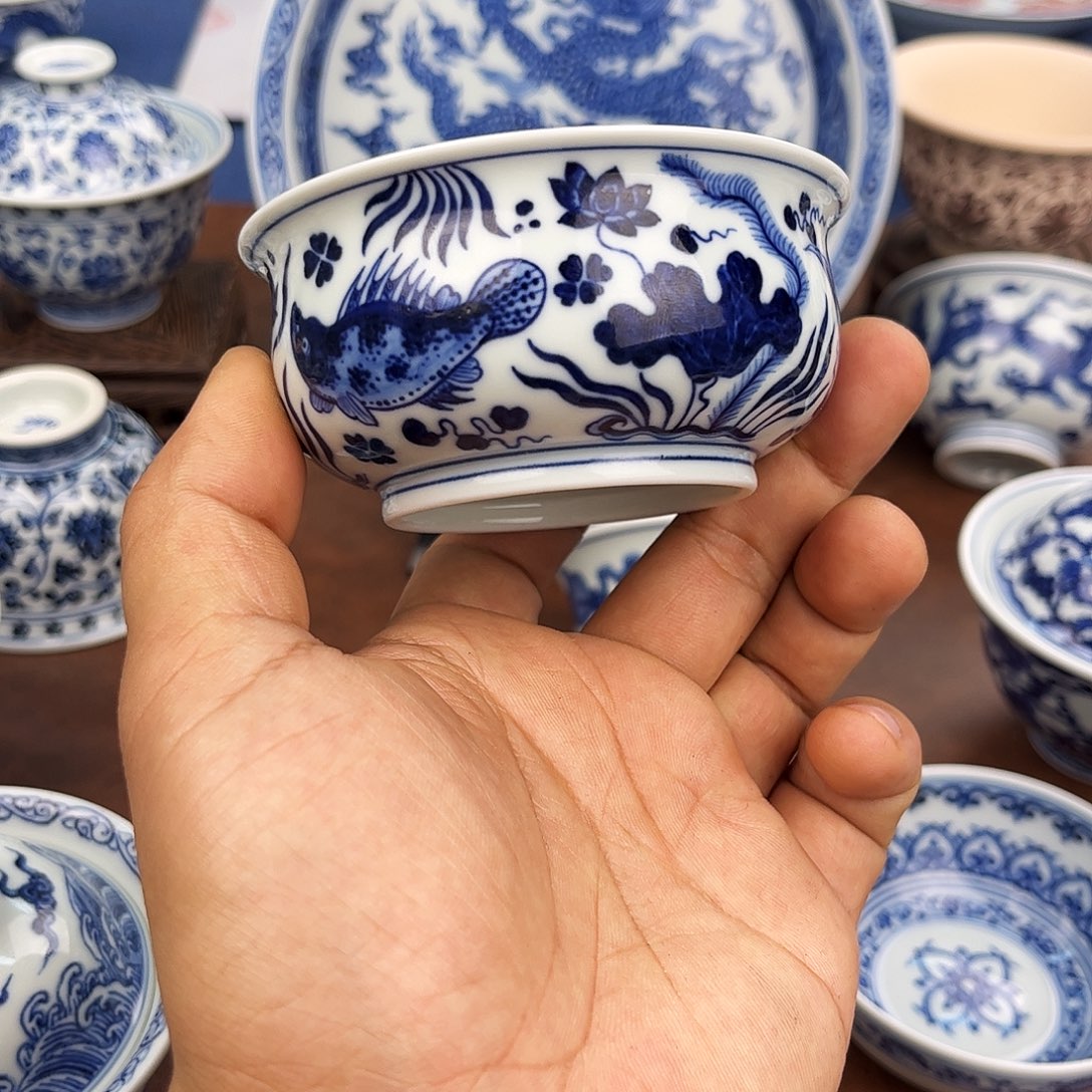 摆件鱼藻卢氏杯手绘