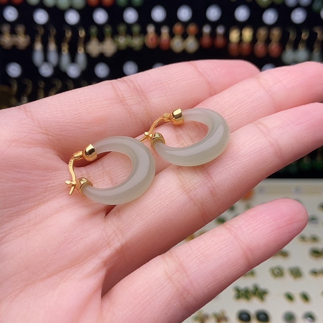 连***余和田玉银S925镀金镶嵌耳饰