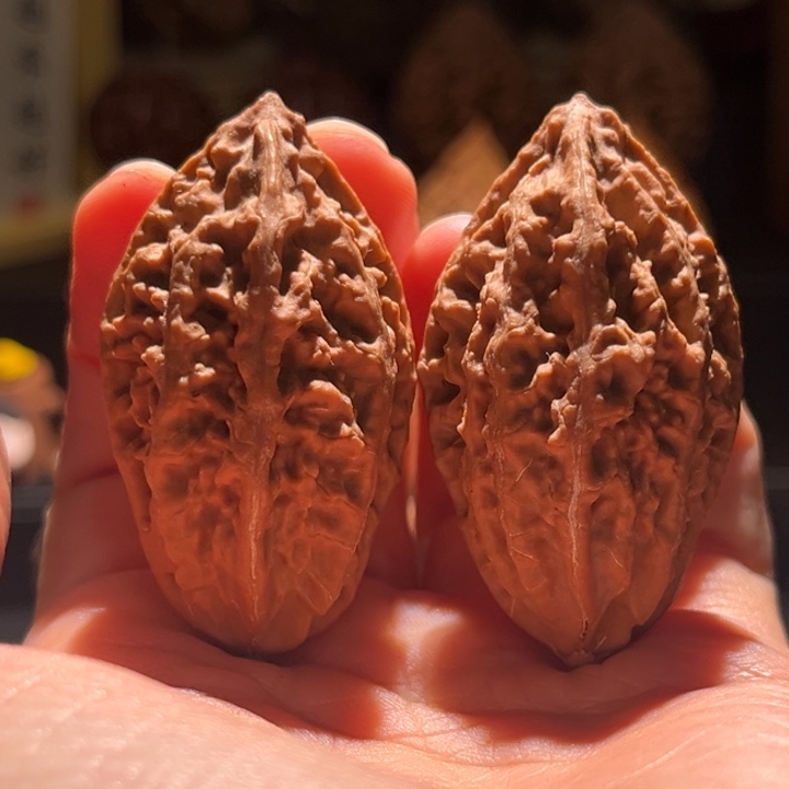 吊坠文玩核桃蚂蚁柳叶40
