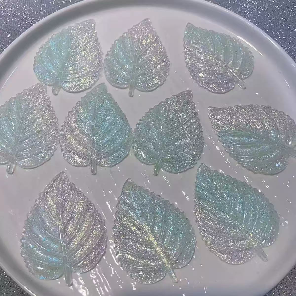 斗鱼专用休息叶子睡觉床斗鱼缸造景摆件装饰新款仿真水草躲避树叶