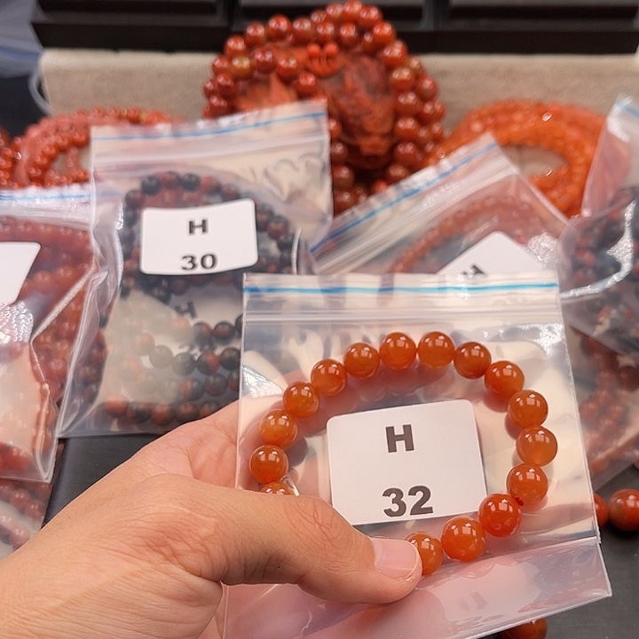 南红玛瑙未镶嵌多样性发货默认微瑕称重10mm