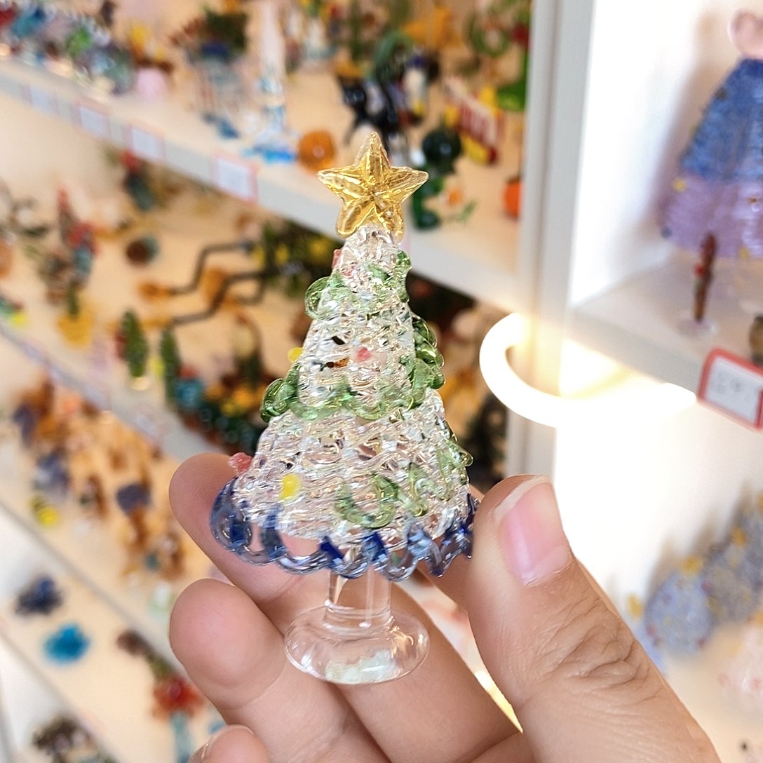 琉璃手工艺品蓝边