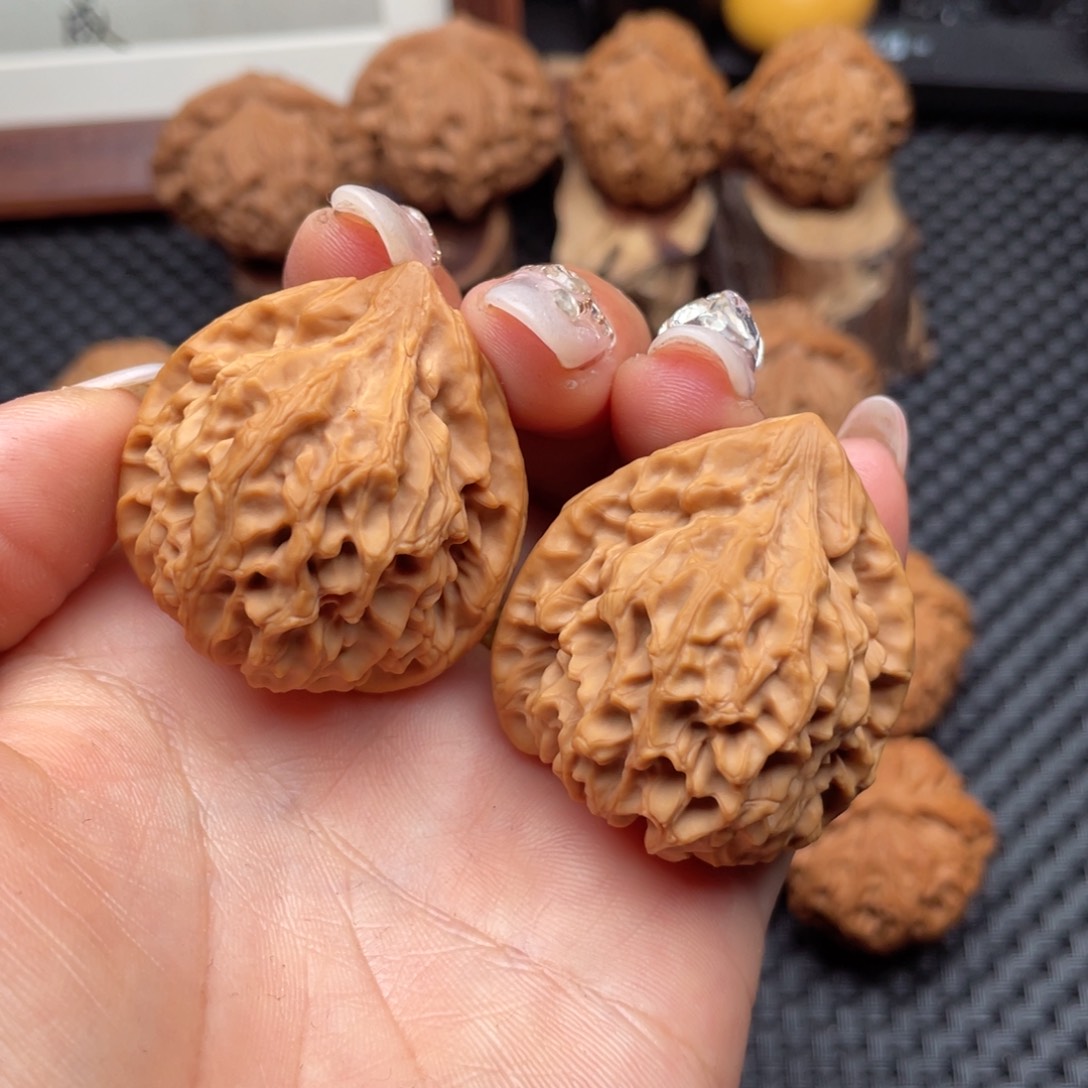 文玩核桃把件龙门涧