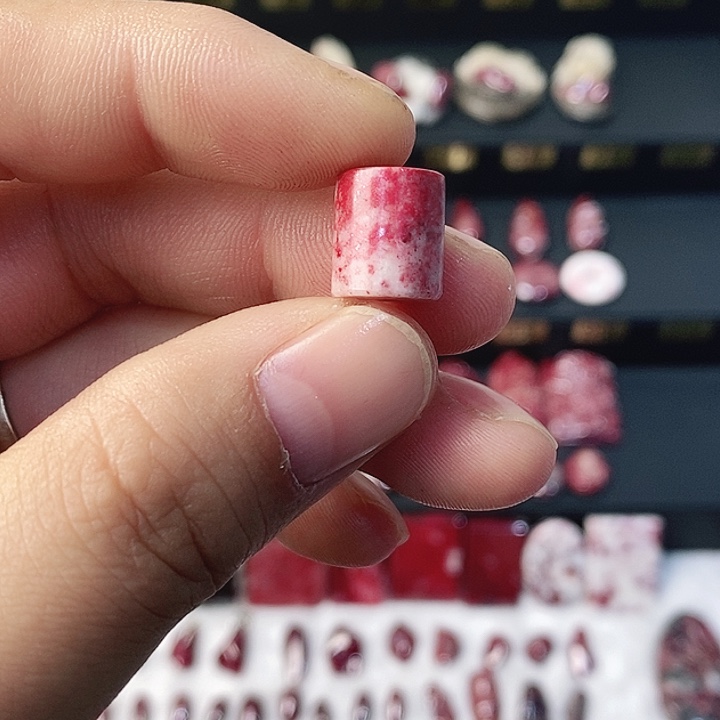 天然辰砂天然朱砂桶珠3