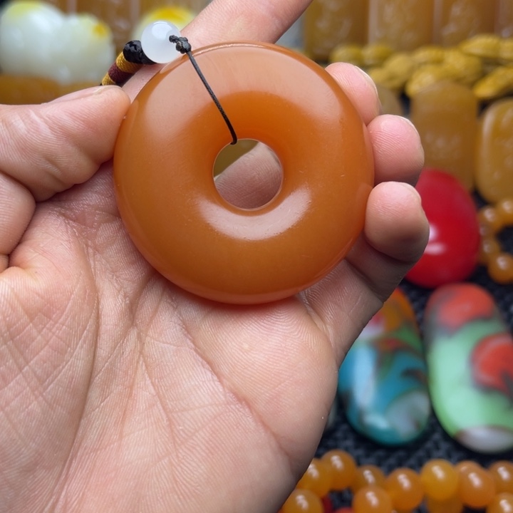 新疆戈壁石五彩石