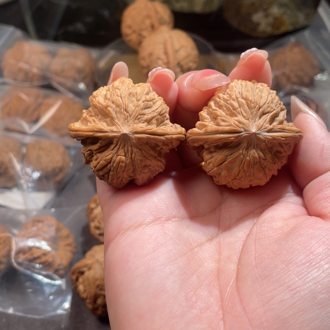 文玩核桃吊坠39磨盘