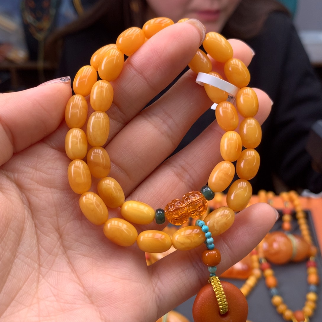 蜜蜡手串未镶嵌天然